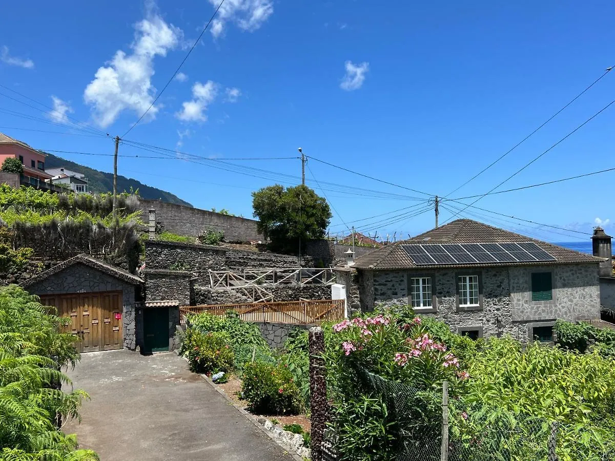 Gouveia Cottage Seixal  Nyaraló